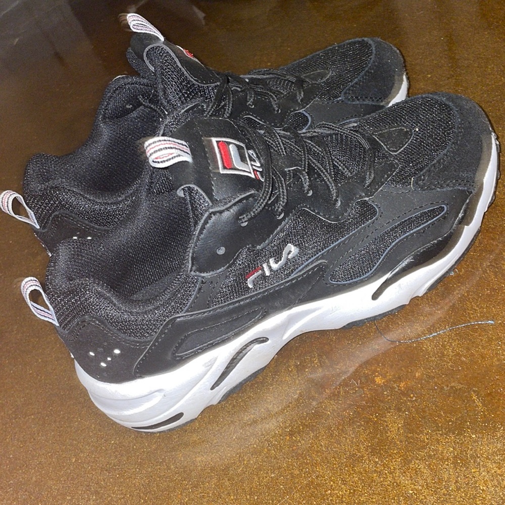 Fila shoes size 6